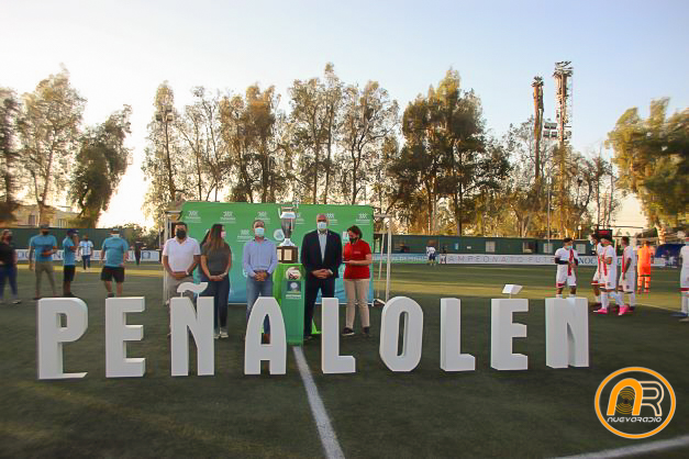 Comenzó Campeonato nocturno de futbol en Peñalolén.